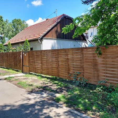 Ujszeged Apartman Εξωτερικό φωτογραφία