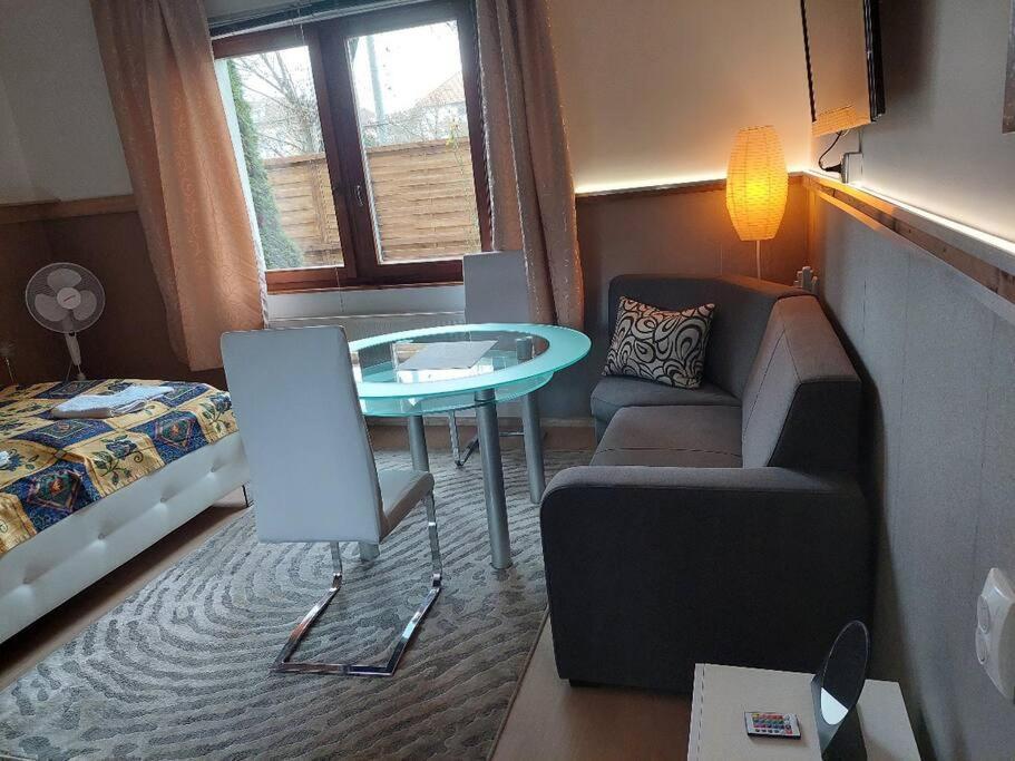 Ujszeged Apartman Εξωτερικό φωτογραφία