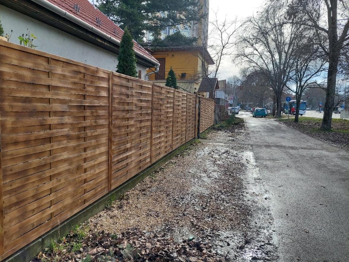 Ujszeged Apartman Εξωτερικό φωτογραφία
