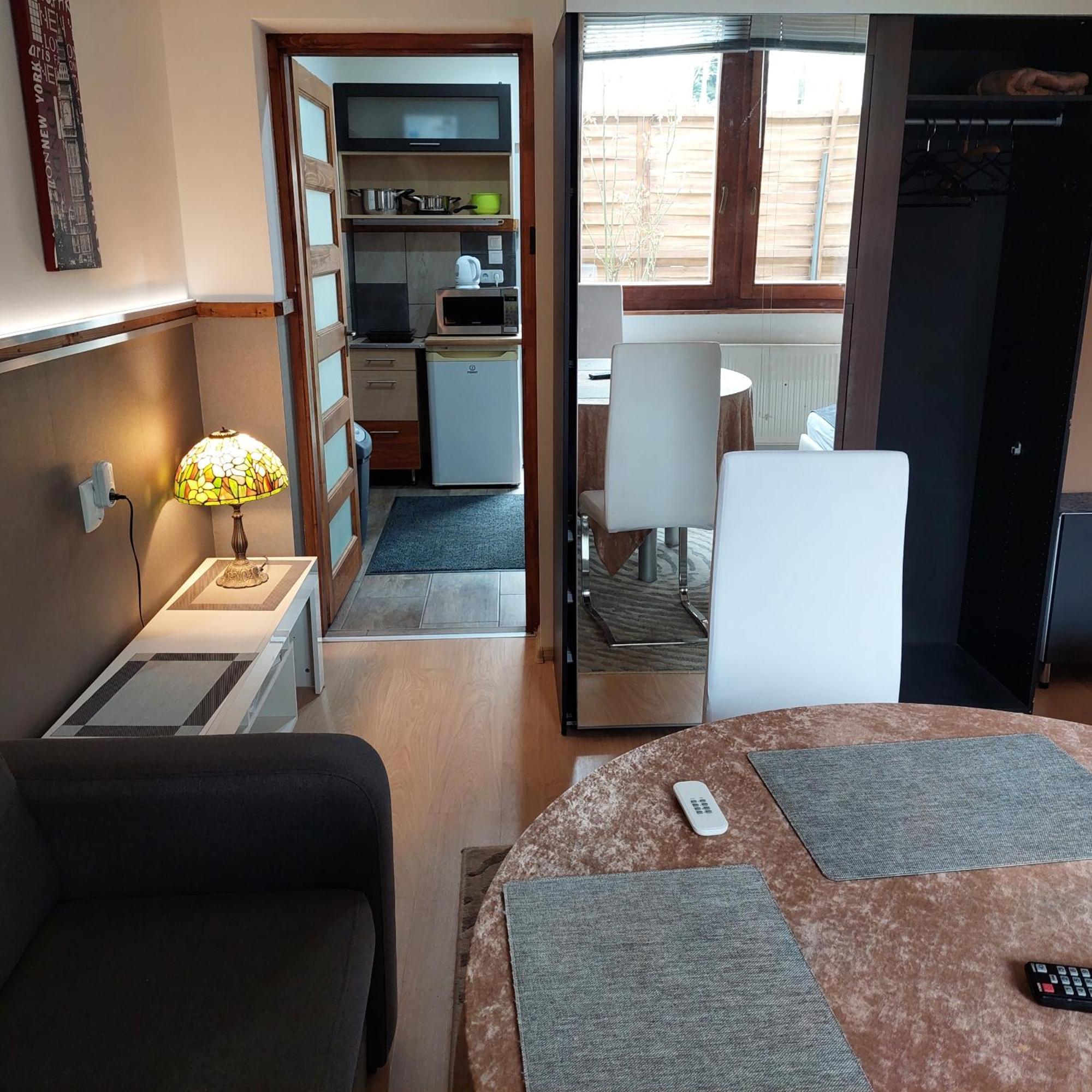 Ujszeged Apartman Εξωτερικό φωτογραφία