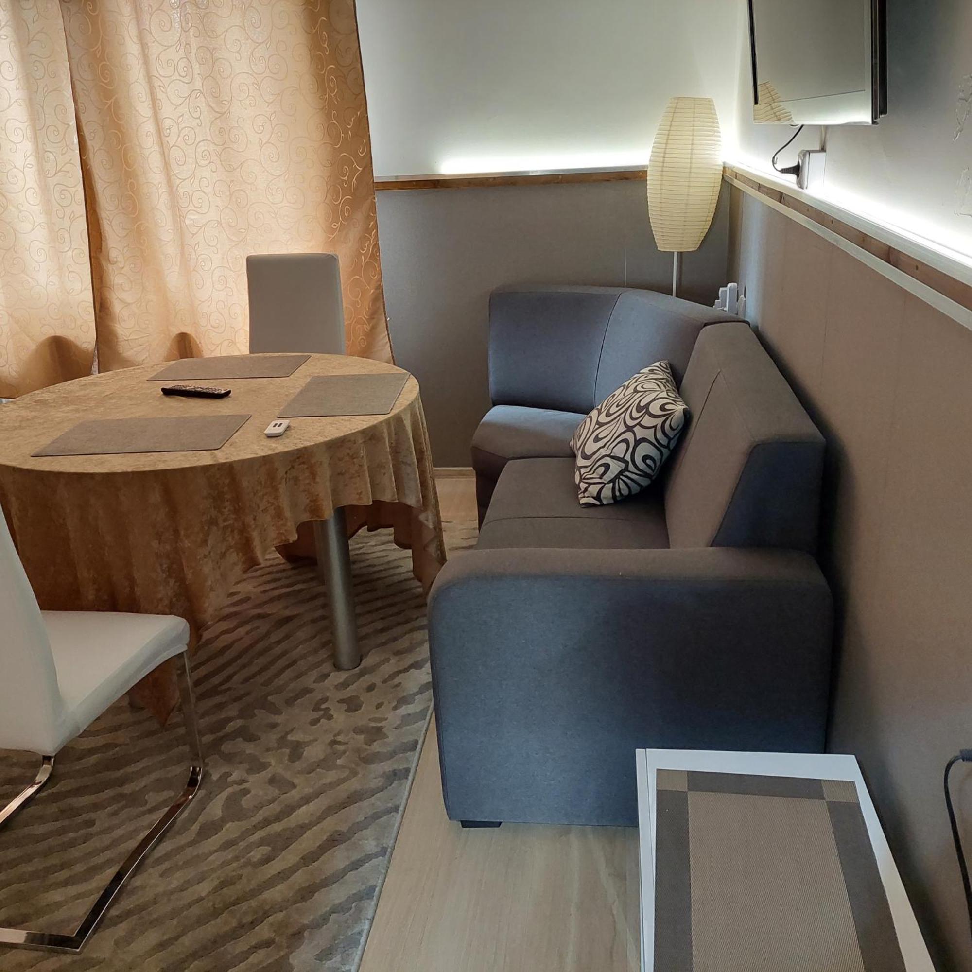 Ujszeged Apartman Εξωτερικό φωτογραφία
