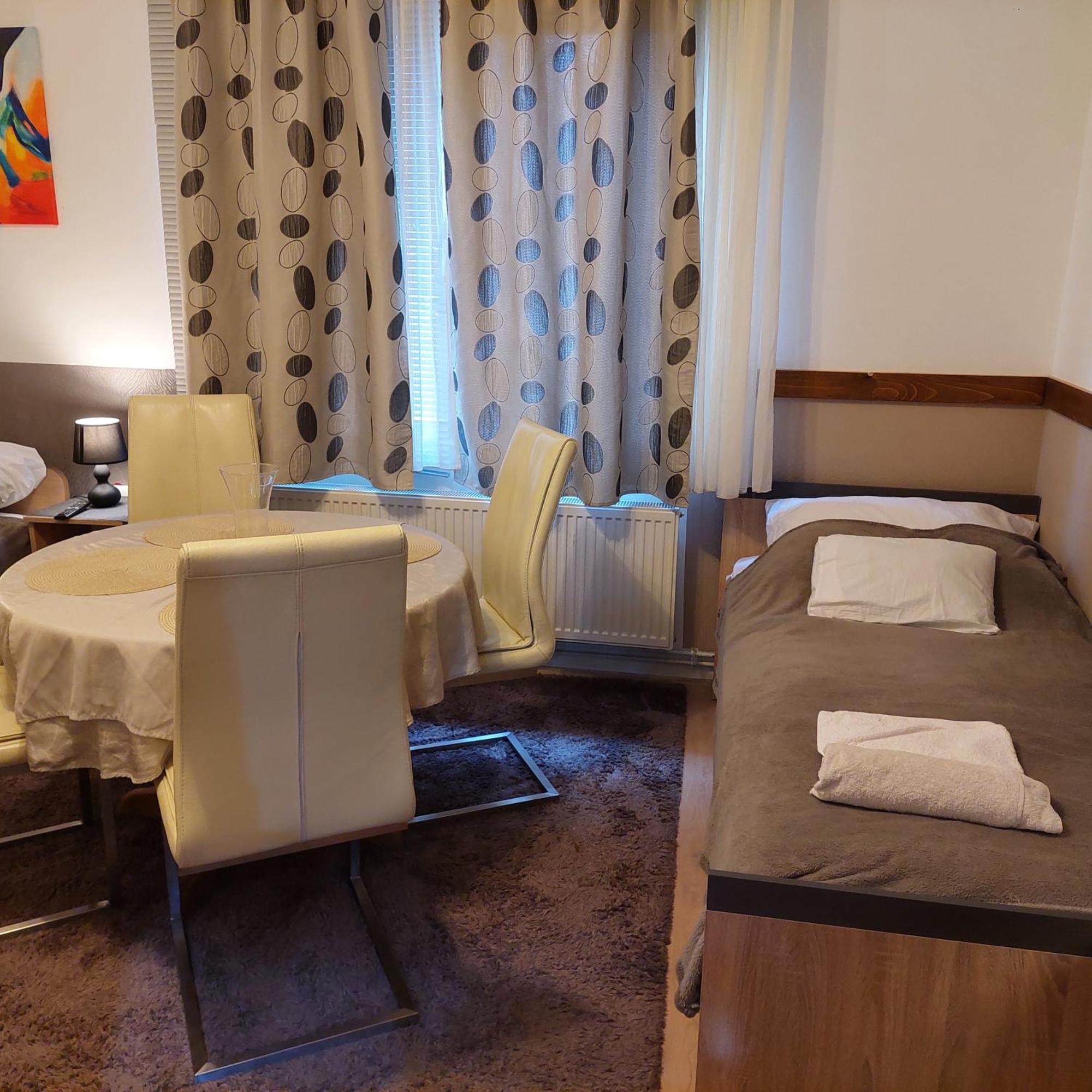 Ujszeged Apartman Εξωτερικό φωτογραφία